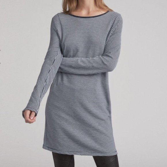 Rag & Bone Striped Knit T-shirt Long Sleeve Pullover Navy Blue White Dre… - Picture 10 of 13